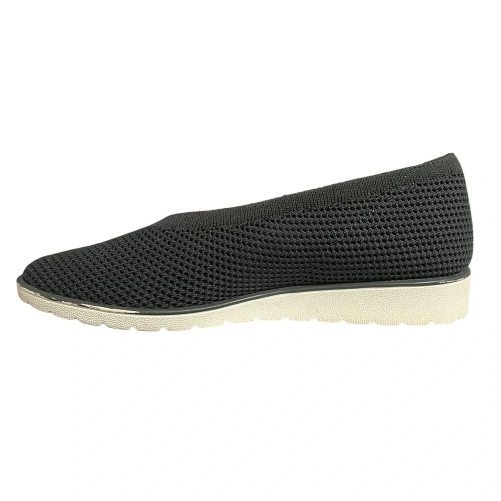 Eileen Fisher Brown and Cream Flats - Picture 2 of 9